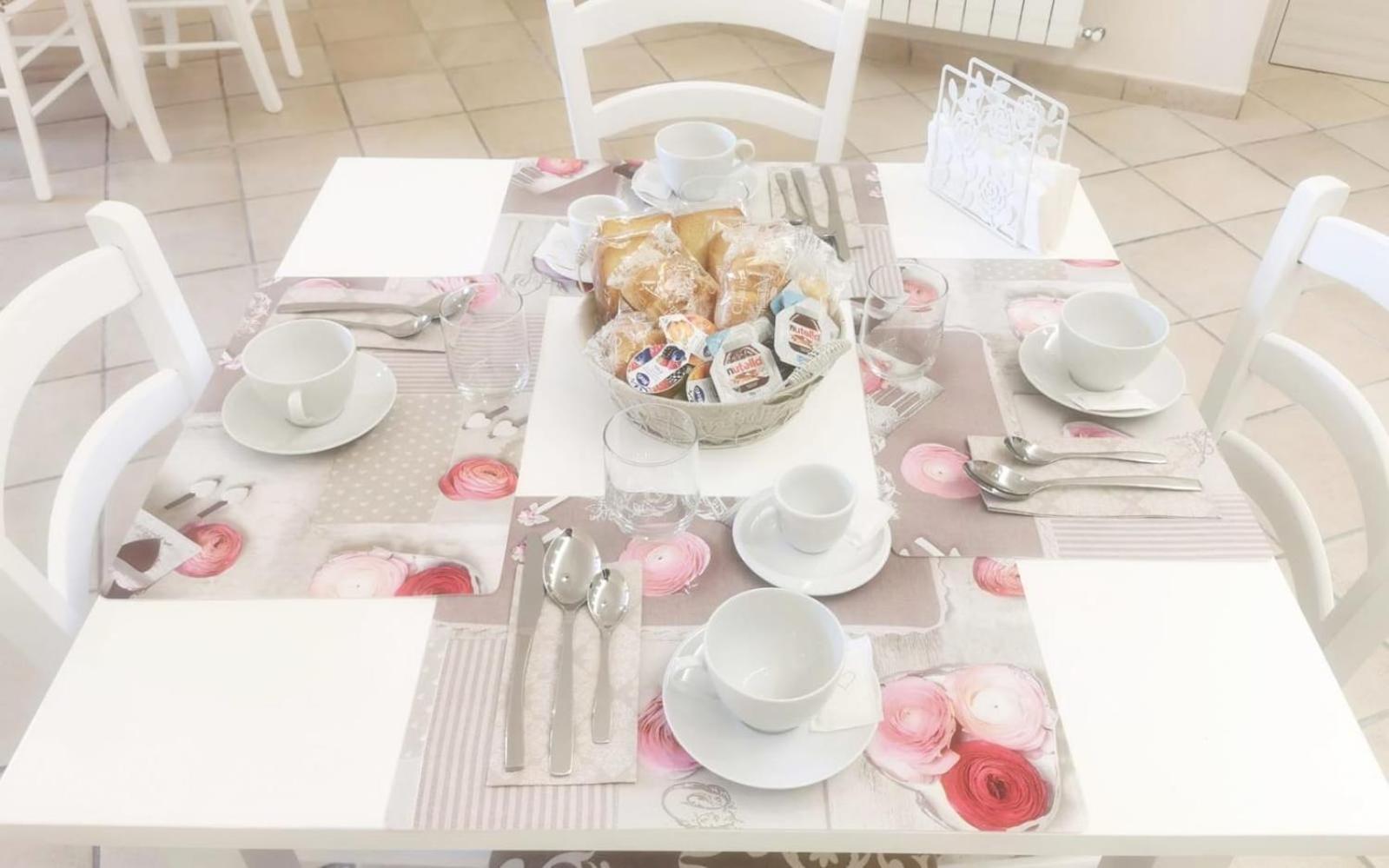 I Pini B&B Recale Esterno foto